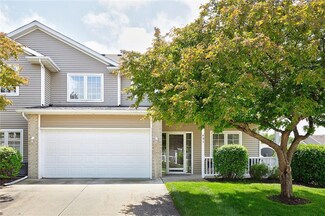 1206 S 52nd St Unit 401, West Des Moines, IA 50265