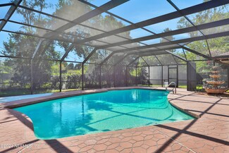 397 Perthshire Dr, Orange Park, FL 32073