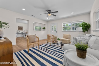 2112 Leon Rd, Jacksonville, FL 32246