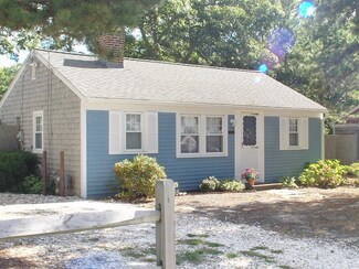 170 S Village Rd, West Dennis, MA 02670