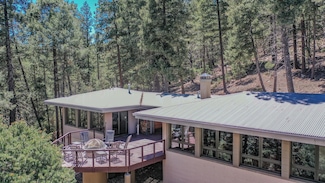 19 W Young Canyon Rd, Cloudcroft, NM 88317