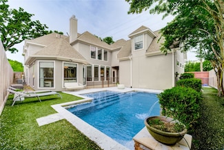 1403 Wakefield Dr, Houston, TX 77018