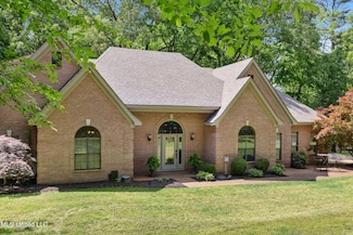 5135 Windy Ridge Dr, Southaven, MS 38671