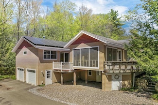 141 Gallahad Ln, Bristol, NH 03222