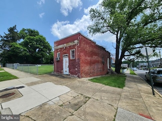 1701 N Longwood St, Baltimore, MD 21216