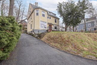 9 Aqueduct Place, Yonkers, NY 10701