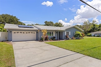 1369 S Evergreen Ave, Clearwater, FL 33756
