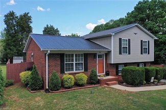 118 Glendale Rd, Lexington, NC 27292