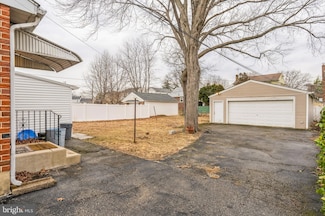 346 Morris Ave, Woodlyn, PA 19094