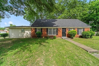 4526 Bogart St, Memphis, TN 38116