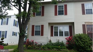 3720 Silver Park Ct, Suitland, MD 20746