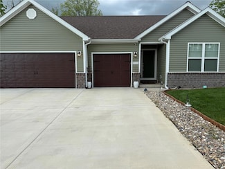 8026 Tahoe Ridge, Caseyville, IL 62232