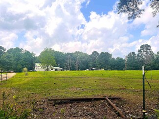 10757 County Road 366 E, Henderson, TX 75654