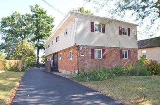 6842 Sampson Ln, Silverton, OH 45236