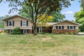 7552 Pelbrook Farm Dr, Dayton, OH 45459