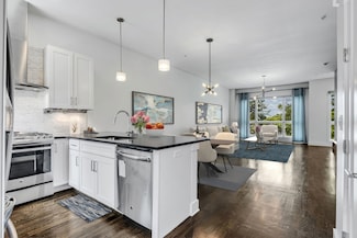 820 Melpark Ct, Nashville, TN 37204