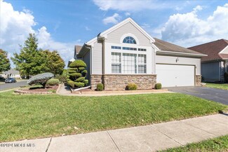 49 Drayton Rd, Manchester, NJ 08759