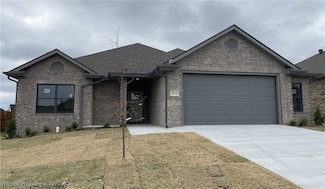 9114 Maysview Ln, Fort Smith, AR 72916