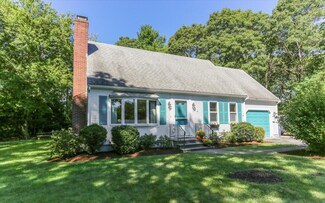 4 Acorn Cir, Pocasset, MA 02559