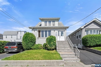16 Legion Place Unit 2, North Arlington, NJ 07031