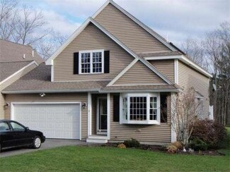 2 Moosehorn Hill Cir, Hubbardston, MA 01452