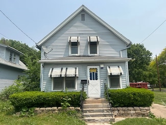 1533 Porter Ave, Beloit, WI 53511