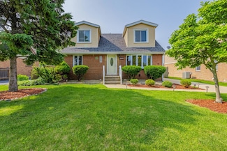 7733 Suburban Ln, Bridgeview, IL 60455