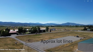LOT 8 Hesson Commercial Park, Thayne, WY 83127
