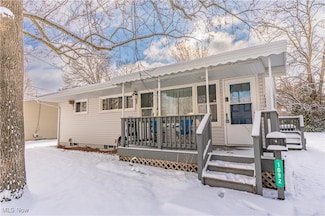 1092 Sutherland Ave, Akron, OH 44314