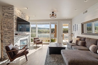 415 W Waterside Dr Unit 104, Post Falls, ID 83854