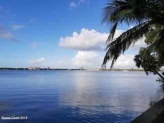 225 S Tropical Trail Unit 423, Merritt Island, FL 32952