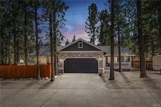 1041 Pine Ln, Big Bear City, CA 92314