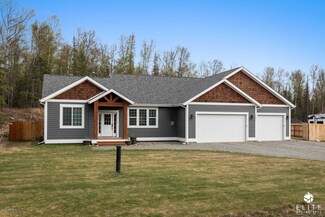 7865 N Showers St, Palmer, AK 99645