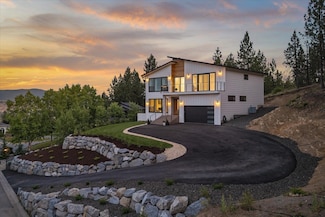 5825 N Del Rey Dr, Spokane, WA 99027