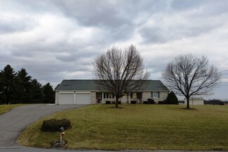 579 Big Mount Rd, Thomasville, PA 17364
