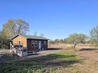 6163 Mill Rd, Arpin, WI 54410