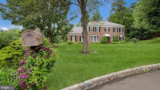 235 Amherst Dr, Doylestown, PA 18901