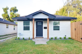 3011 Columbia St, Houston, TX 77018