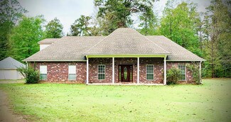 1151 Guy Barkdull Rd, Summit, MS 39666