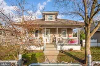 23 S Cedar Ave, Maple Shade, NJ 08052