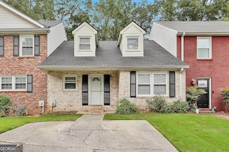 222 Flat Creek Ct, Peachtree City, GA 30269