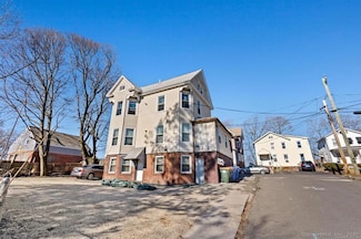 35 Hillside Ave, Meriden, CT 06451