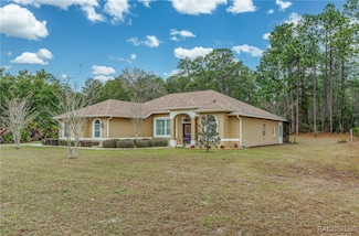 5281 W Cisco St, Beverly Hills, FL 34465