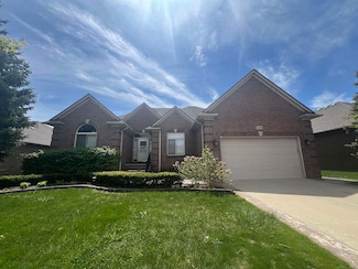 17542 Goldeneye Dr, Clinton Township, MI 48038