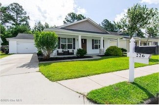 226 Bandon Dr, New Bern, NC 28562