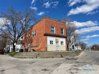 2248 Broadway St, Toledo, OH 43609
