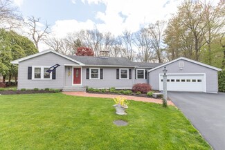 19 Sawin St, Sherborn, MA 01770