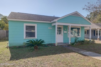 1737 Ridgeway Dr, Biloxi, MS 39531