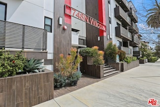 748 Wilcox Ave Unit 306, Los Angeles, CA 90038