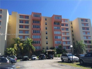 9143 SW 77th Ave Unit B304, Miami, FL 33156
